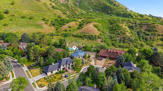 7379 S SILVER KING CIR, Cottonwood Heights, UT 84121