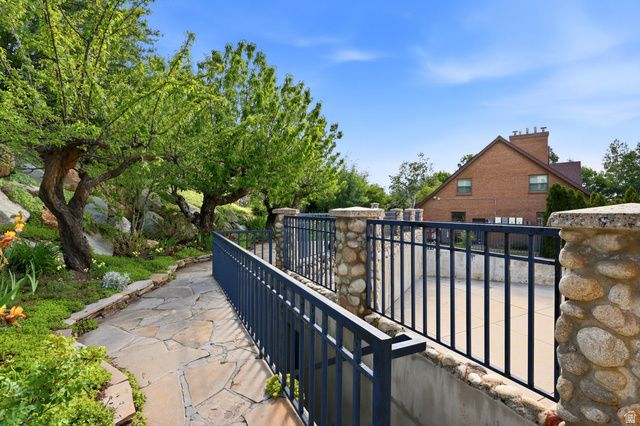 7379 S SILVER KING CIR, Cottonwood Heights, UT 84121