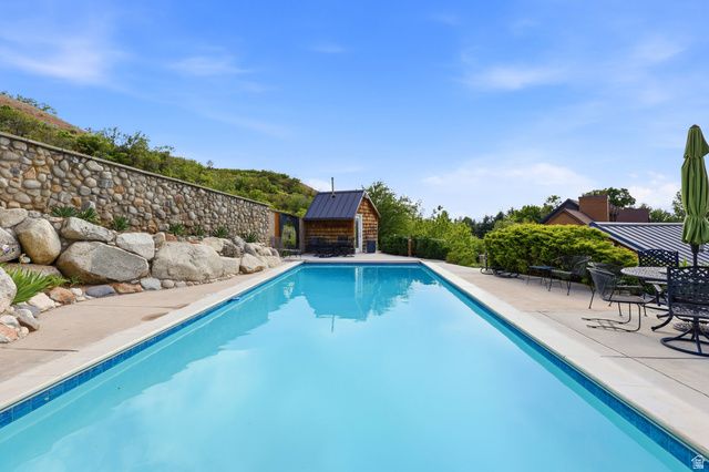 7379 S SILVER KING CIR, Cottonwood Heights, UT 84121