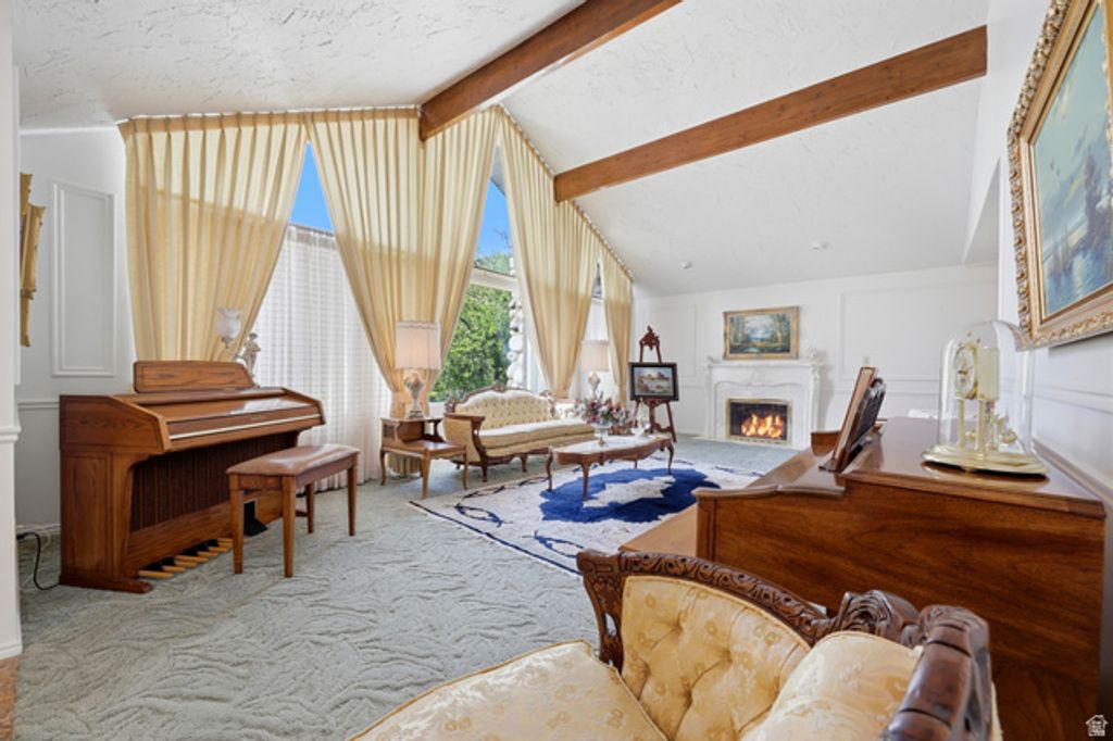 Image 25 of property listing at 7379 S SILVER KING CIR, Cottonwood Heights, UT 84121