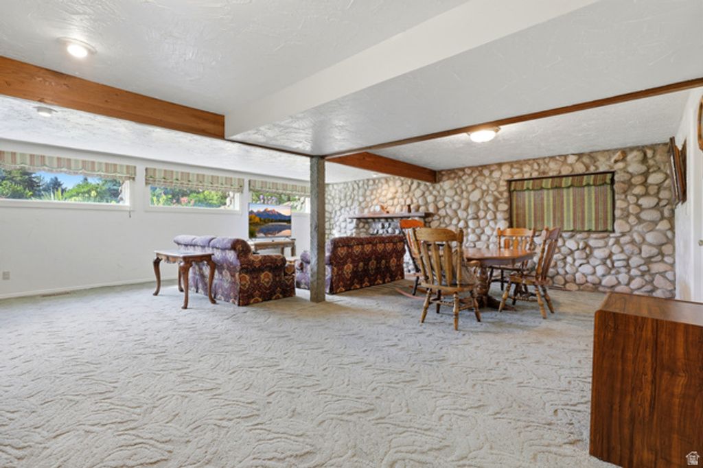 Image 55 of property listing at 7379 S SILVER KING CIR, Cottonwood Heights, UT 84121