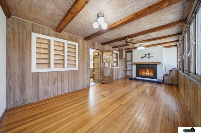 3825 S 39th Street, Lincoln, NE 68506