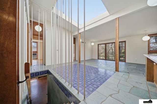 3825 S 39th Street, Lincoln, NE 68506