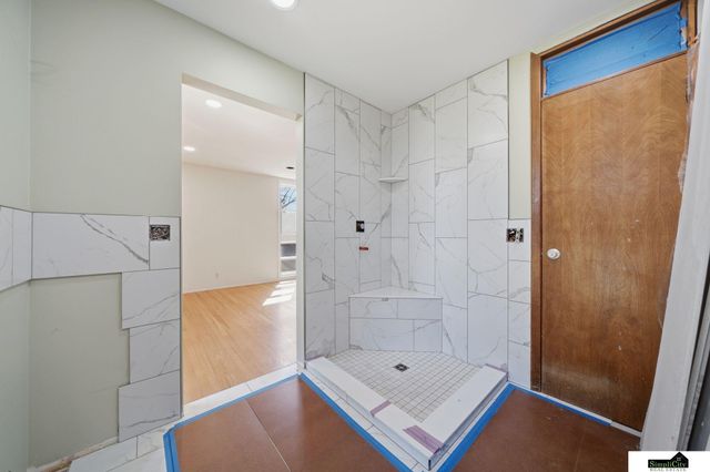 3825 S 39th Street, Lincoln, NE 68506