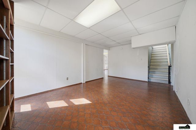 3825 S 39th Street, Lincoln, NE 68506