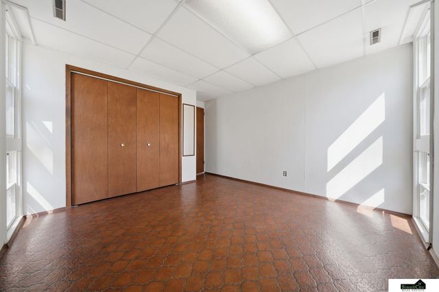 3825 S 39th Street, Lincoln, NE 68506