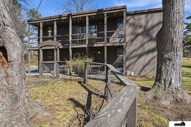 3825 S 39th Street, Lincoln, NE 68506