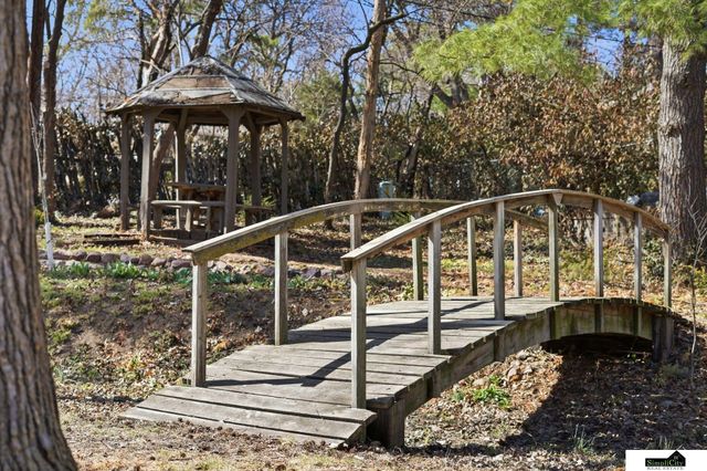 3825 S 39th Street, Lincoln, NE 68506