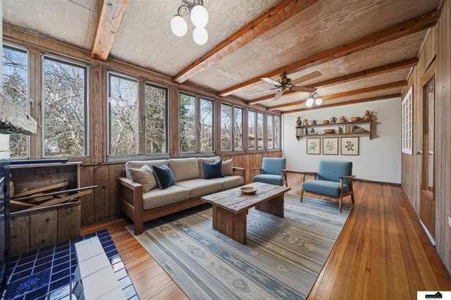 3825 S 39th Street, Lincoln, NE 68506