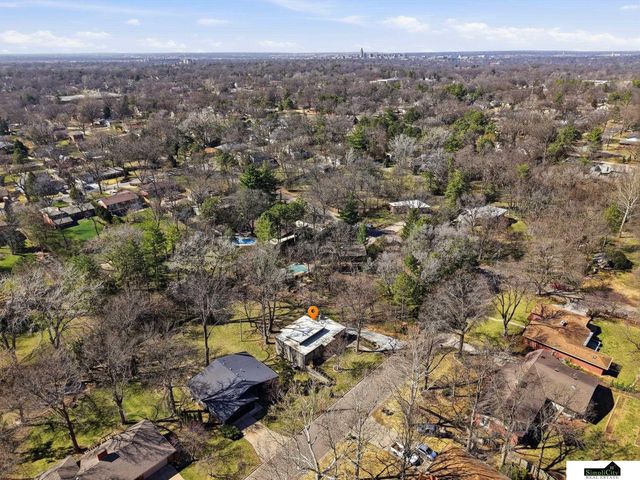 3825 S 39th Street, Lincoln, NE 68506