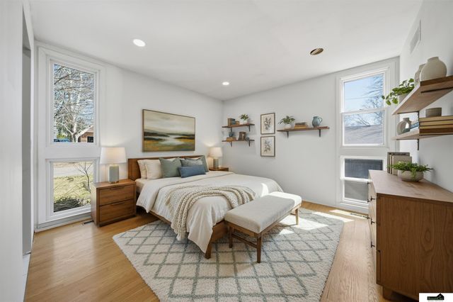 3825 S 39th Street, Lincoln, NE 68506