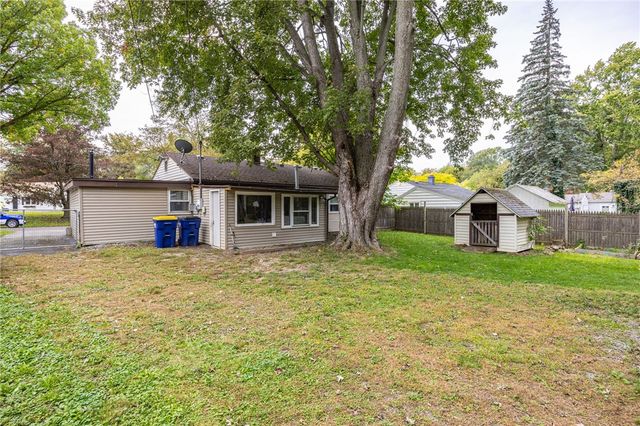 23 Seneca Street, Webster, NY 14580