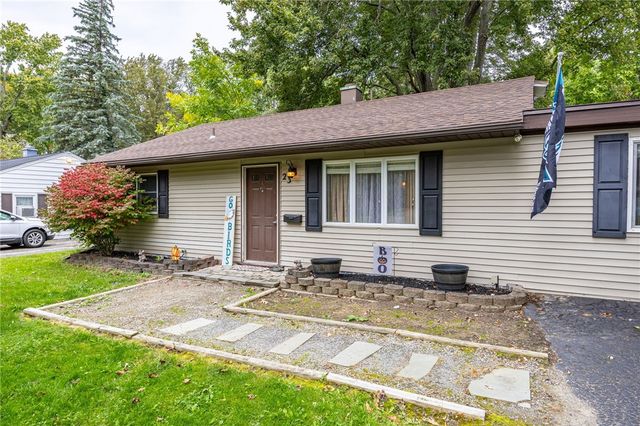 23 Seneca Street, Webster, NY 14580