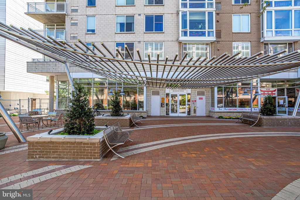 930 WAYNE AVE #1004, Silver Spring, MD 20910