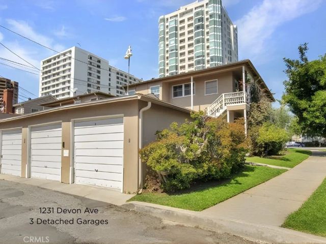 1231 Devon Avenue, Los Angeles, CA 90024