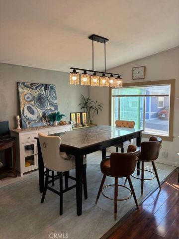2 Palm, Anaheim, CA 92801