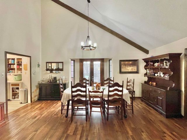 11 Idlewood Pl, Maumelle, AR 72113