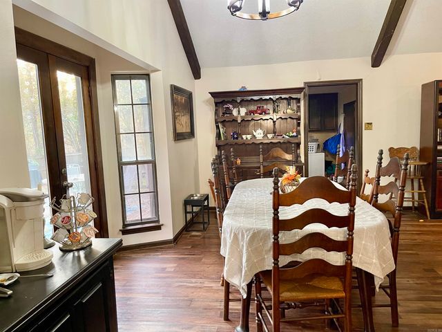 11 Idlewood Pl, Maumelle, AR 72113