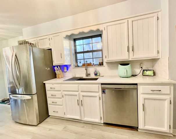 11 Idlewood Pl, Maumelle, AR 72113