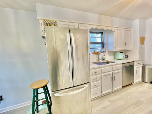 11 Idlewood Pl, Maumelle, AR 72113