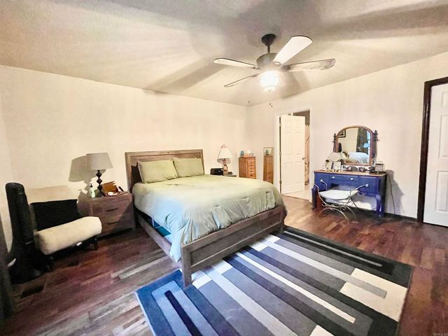 11 Idlewood Pl, Maumelle, AR 72113