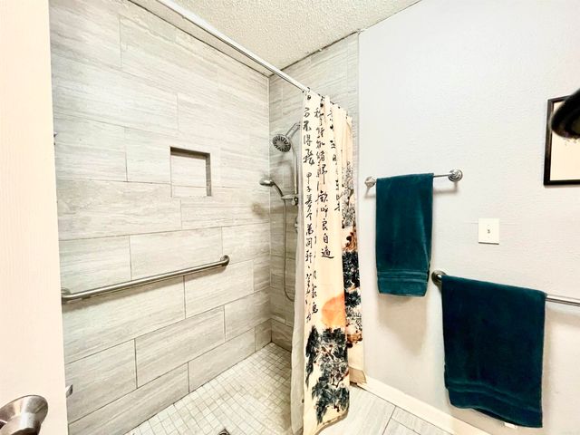 11 Idlewood Pl, Maumelle, AR 72113