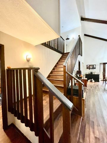 11 Idlewood Pl, Maumelle, AR 72113