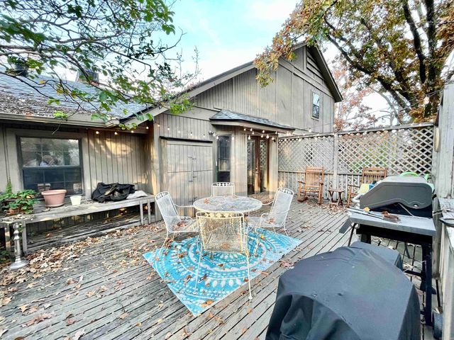 11 Idlewood Pl, Maumelle, AR 72113