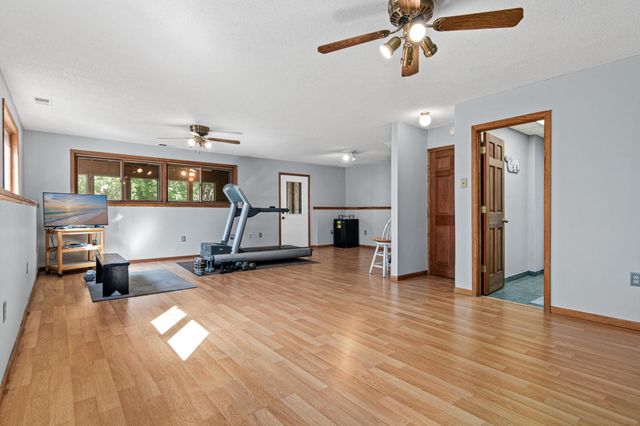 7720 Long Lake Road, Mounds View, MN 55112