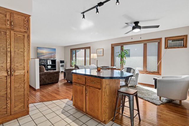 7720 Long Lake Road, Mounds View, MN 55112