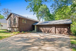 7720 Long Lake Road, Mounds View, MN 55112