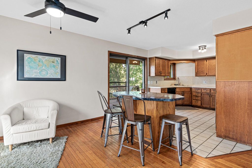 7720 Long Lake Road, Mounds View, MN 55112 — photo 5