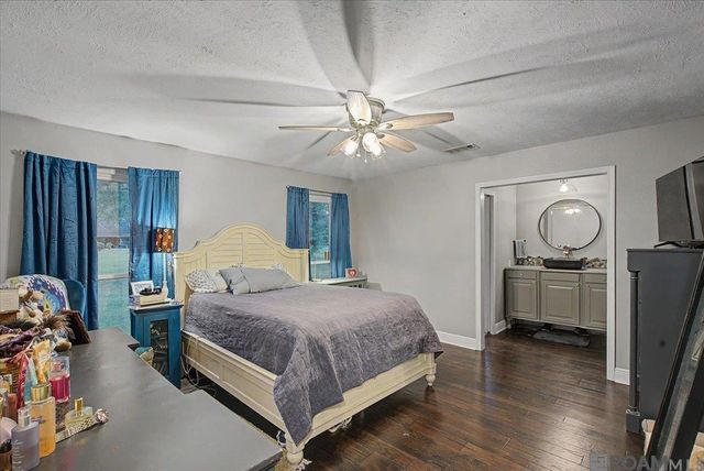 16723 Buckner Dr, Greenwell Springs, LA 70739