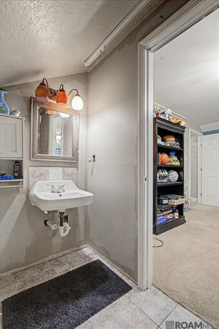 16723 Buckner Dr, Greenwell Springs, LA 70739