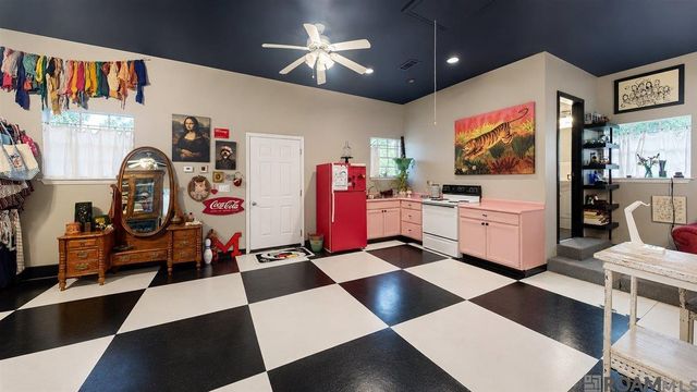 16723 Buckner Dr, Greenwell Springs, LA 70739
