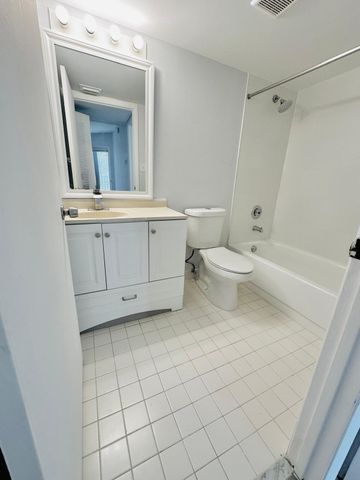 540 S Park Road, Hollywood, FL 33021