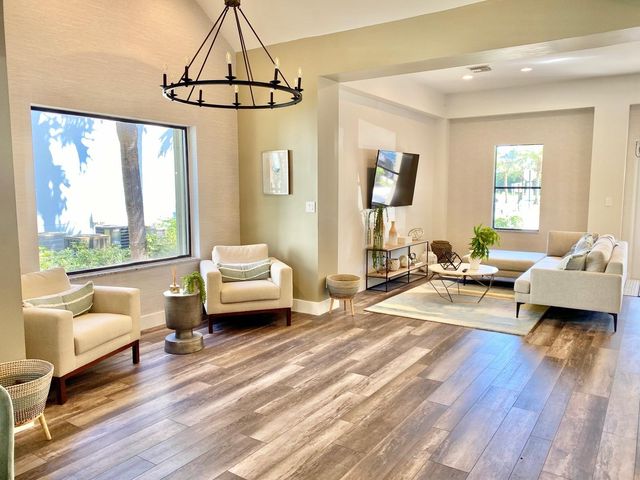 540 S Park Road, Hollywood, FL 33021