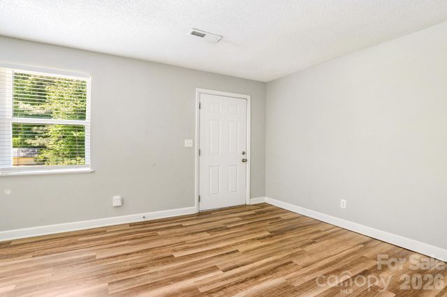 409 Anne Avenue, Waxhaw, NC 28173