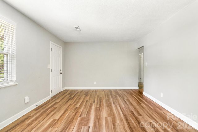 409 Anne Avenue, Waxhaw, NC 28173