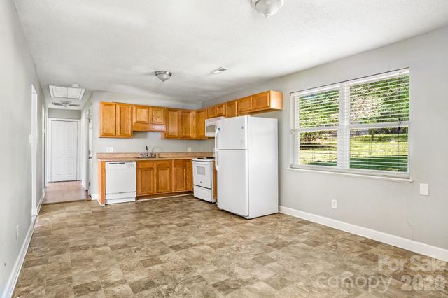 409 Anne Avenue, Waxhaw, NC 28173
