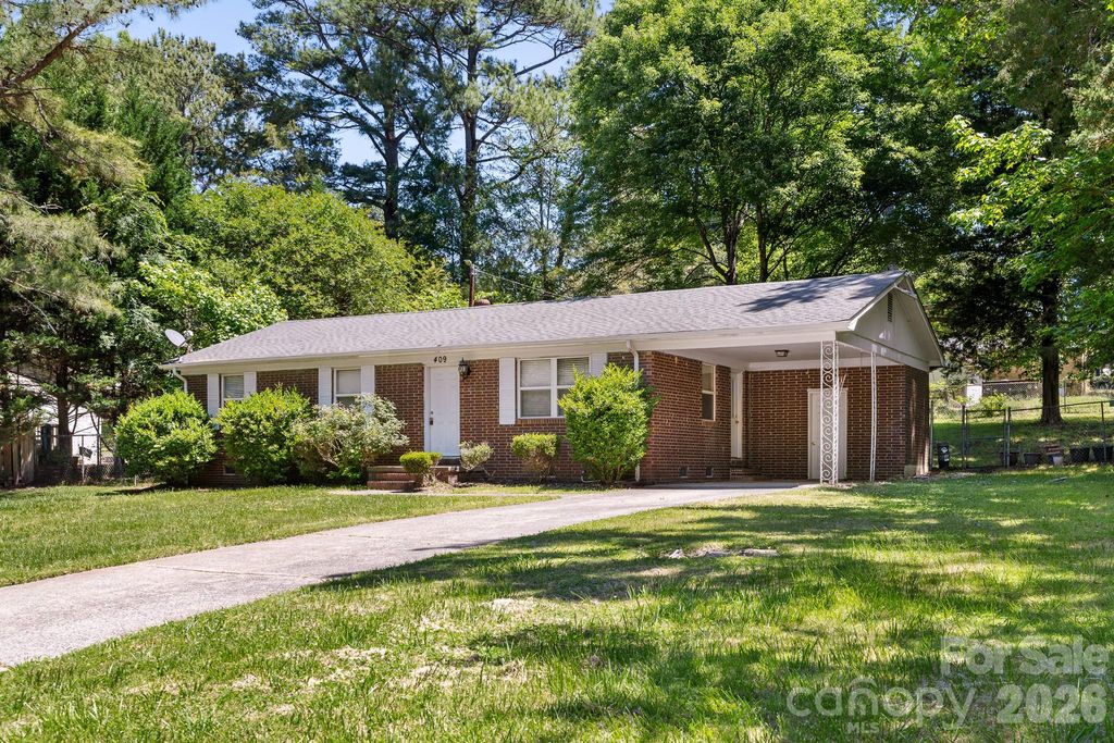 409 Anne Avenue, Waxhaw, NC 28173