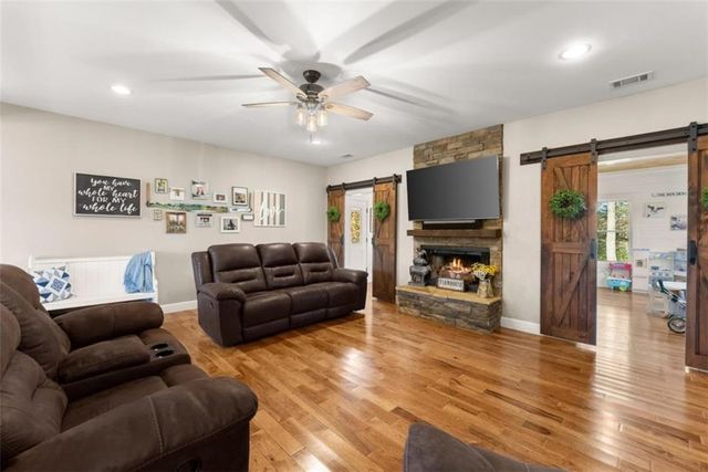 103 Sam Craven Road, Cleveland, GA 30528