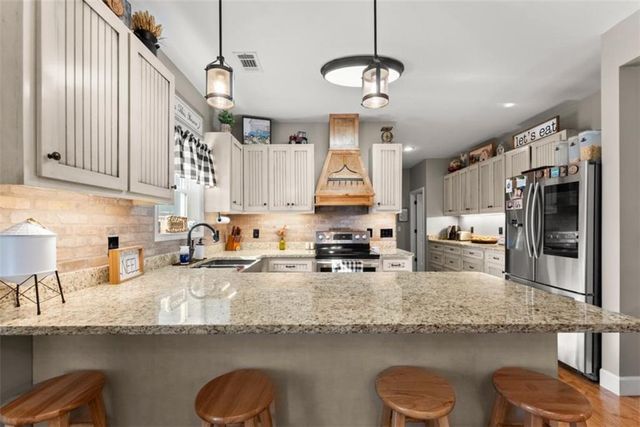 103 Sam Craven Road, Cleveland, GA 30528