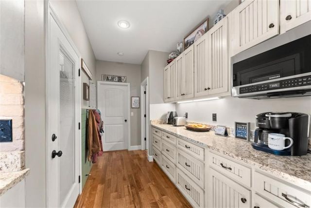 103 Sam Craven Road, Cleveland, GA 30528