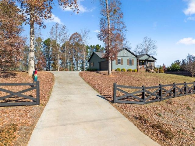 103 Sam Craven Road, Cleveland, GA 30528