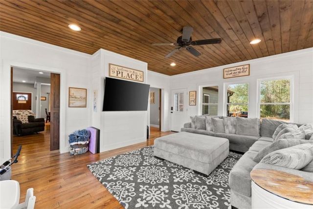 103 Sam Craven Road, Cleveland, GA 30528