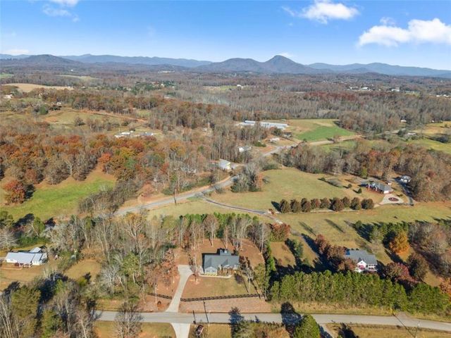 103 Sam Craven Road, Cleveland, GA 30528