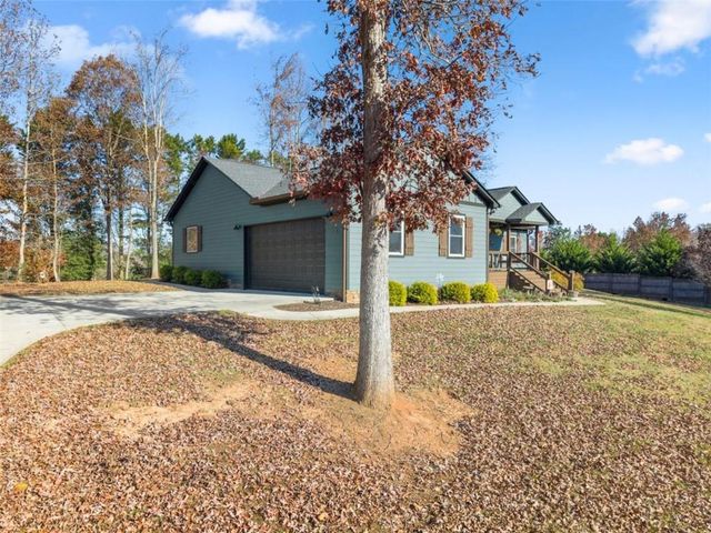 103 Sam Craven Road, Cleveland, GA 30528