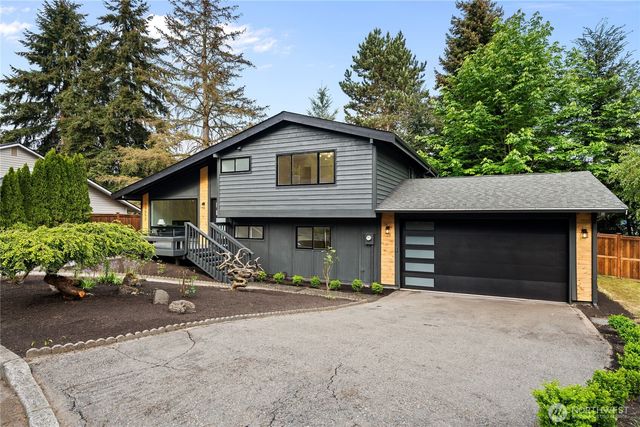 13652 99th Avenue NE, Kirkland, WA 98034