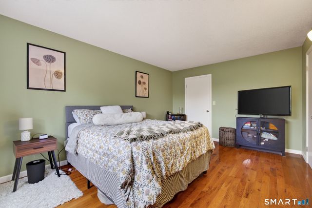 25 Florence Road 85, Branford, CT 06405